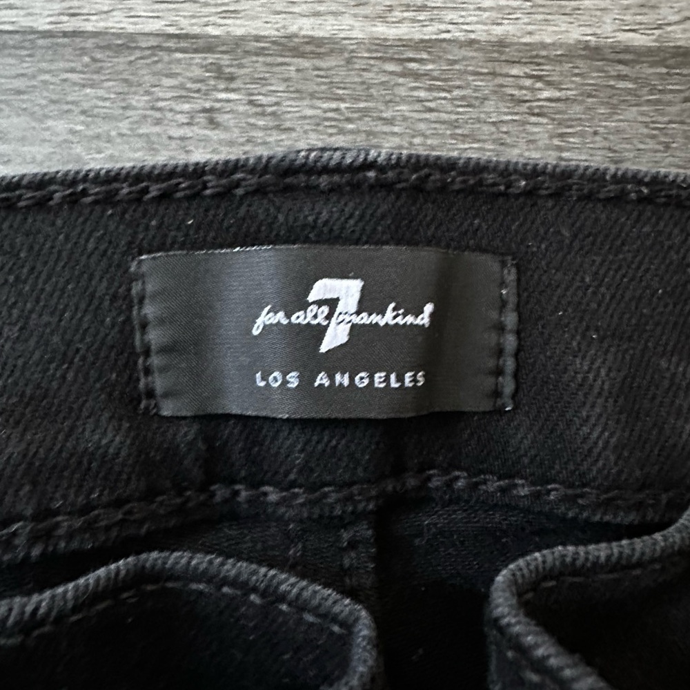 7 For All Mankind - Picture 5 of 13